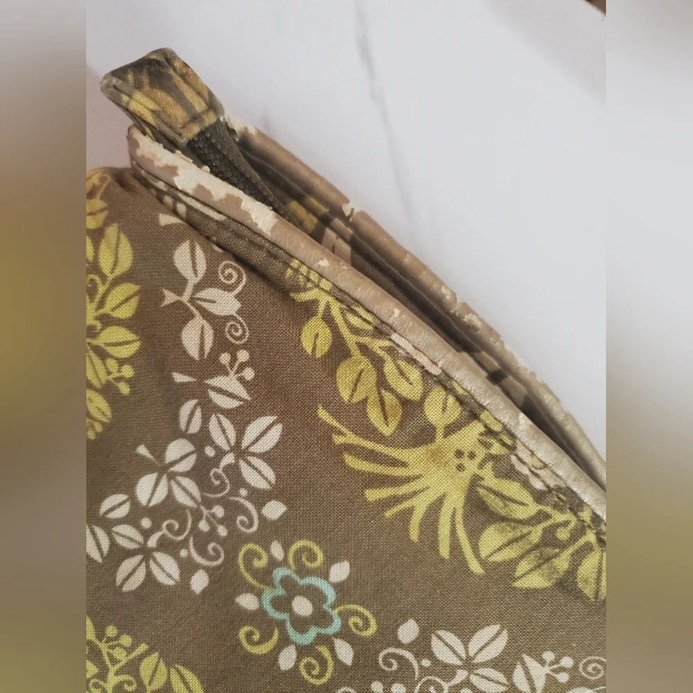 Vera Bradley Retired Folkloric Clutch/Wristlet
